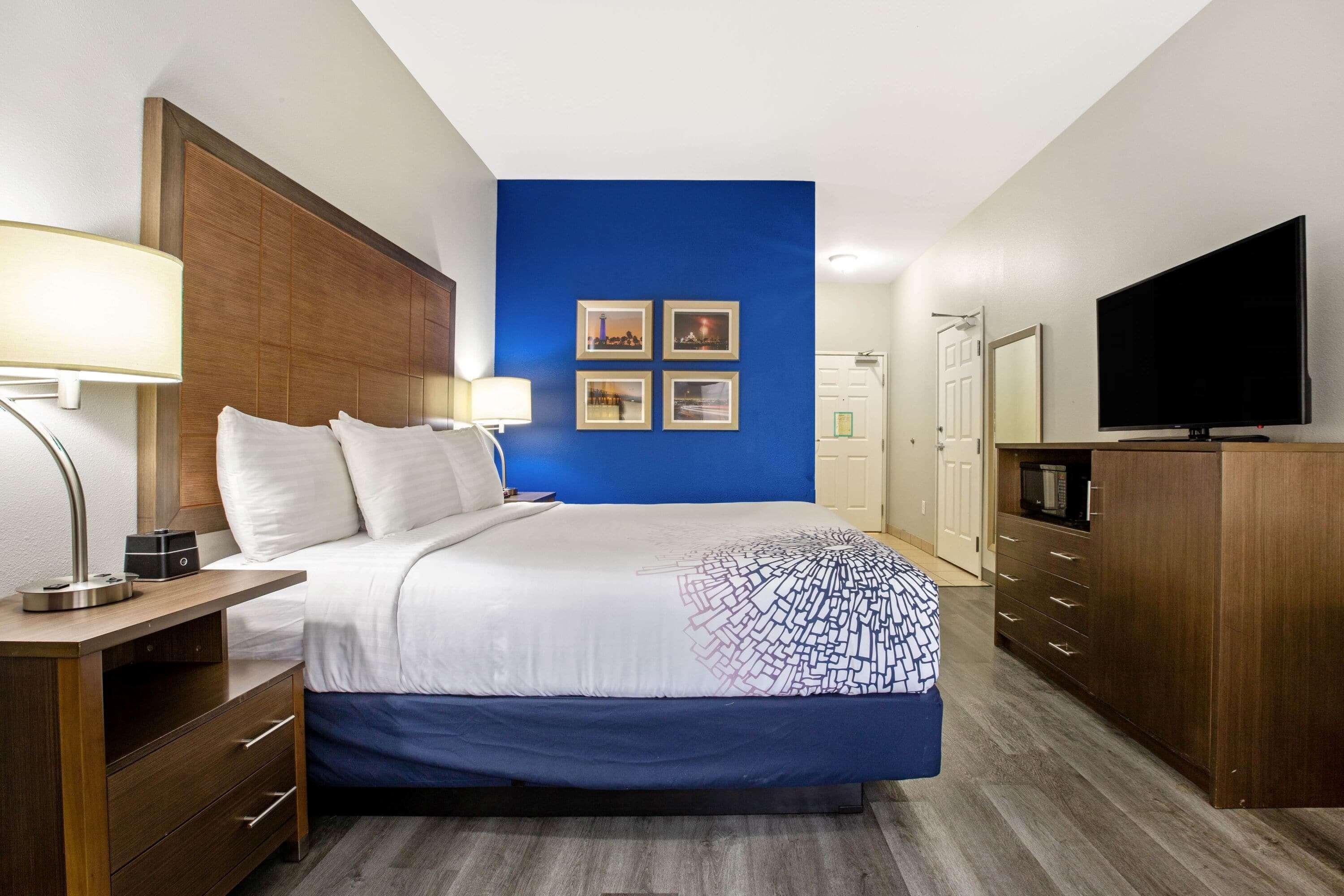 La Quinta By Wyndham Ne Long Beach/Cypress Hawaiian Gardens Exteriér fotografie