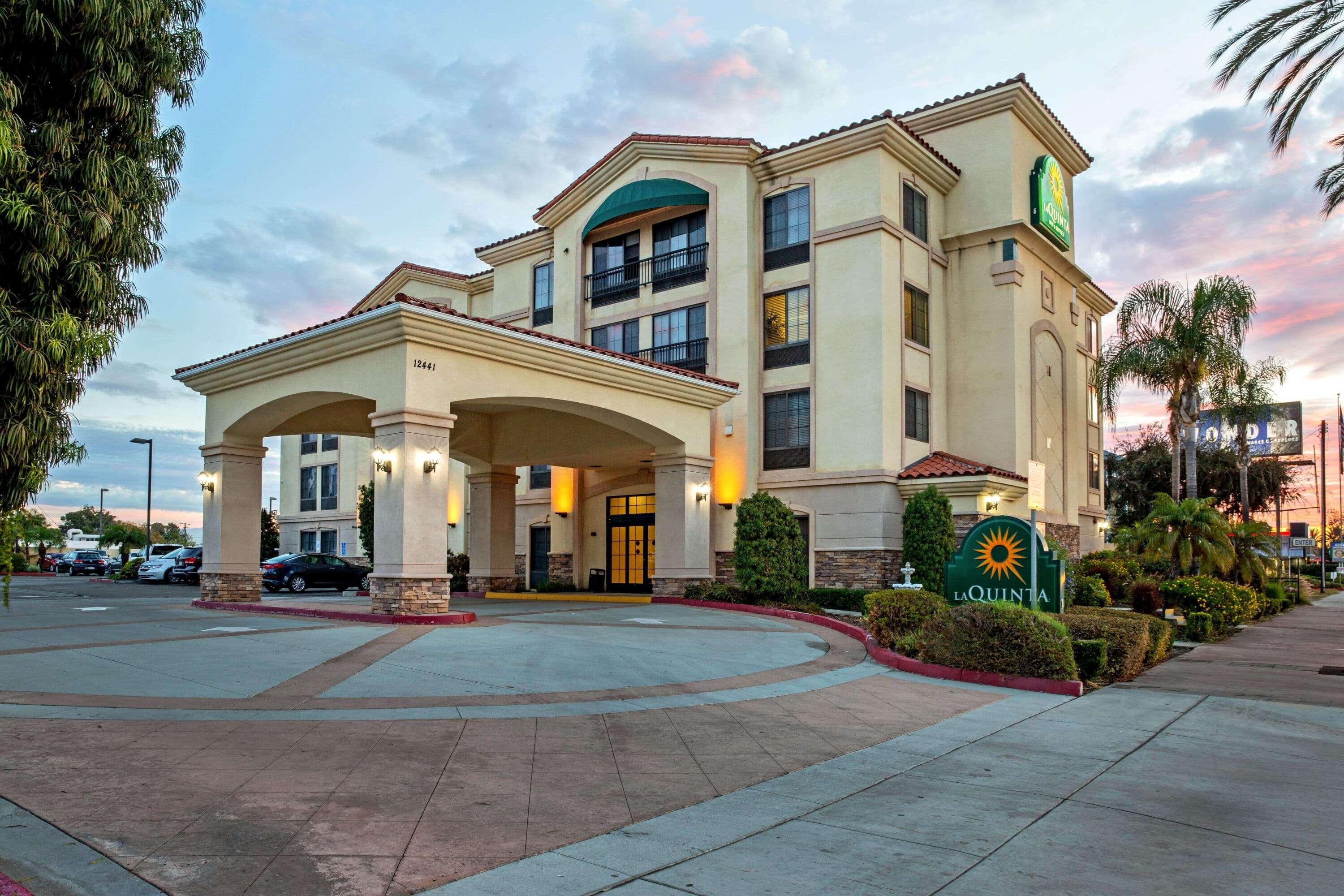 La Quinta By Wyndham Ne Long Beach/Cypress Hawaiian Gardens Exteriér fotografie