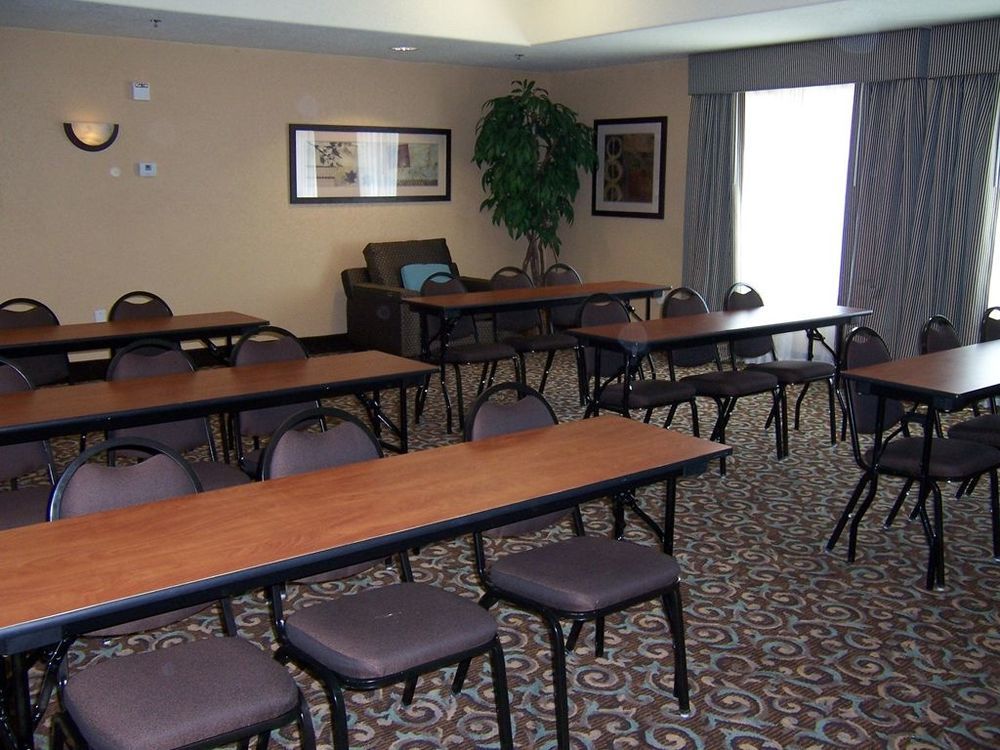 La Quinta By Wyndham Ne Long Beach/Cypress Hawaiian Gardens Zařízení fotografie