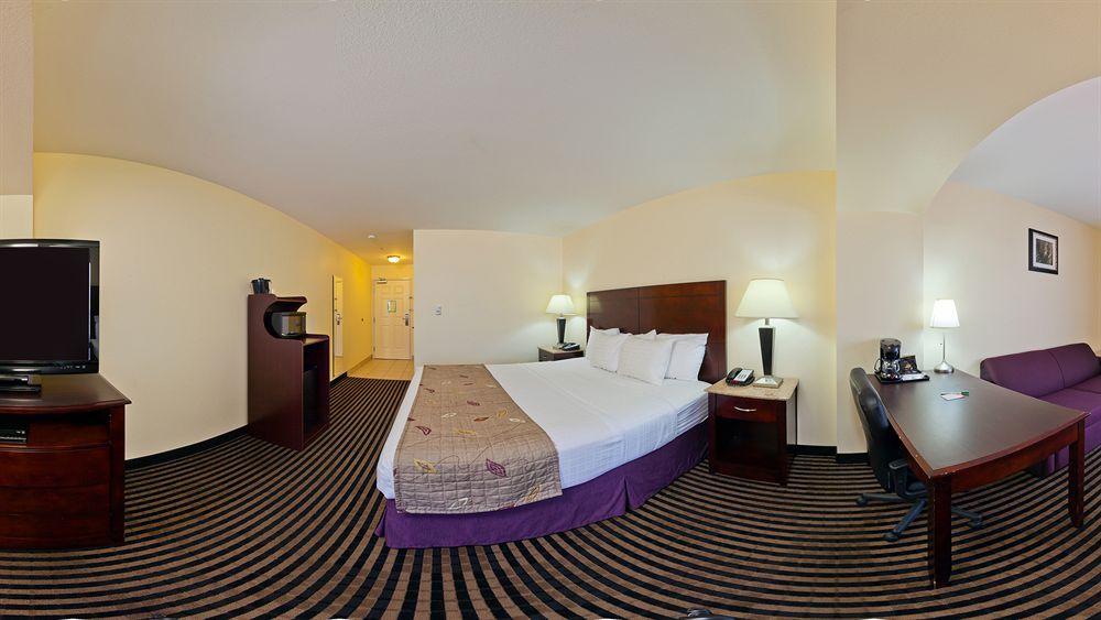 La Quinta By Wyndham Ne Long Beach/Cypress Hawaiian Gardens Exteriér fotografie